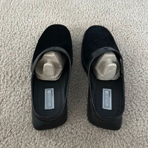 Jordan Two3 R & B Triple Black